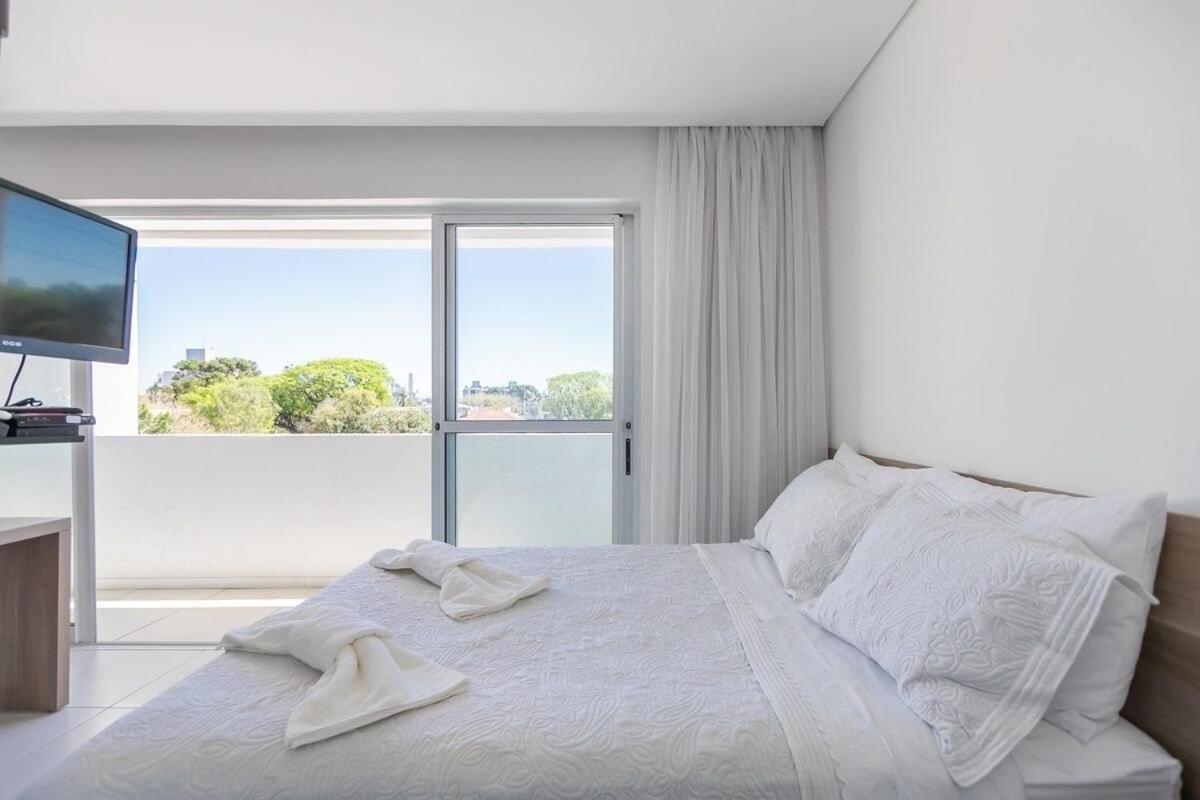 Apartment Com Sacada